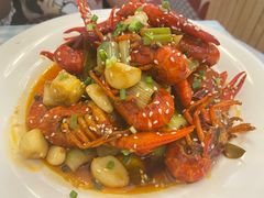 -捌贰虾蟹·江湖菜馆(江汉路店)