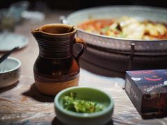 -冰冰龙虾·江湖菜·花园江景餐厅