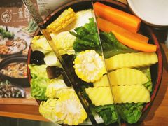 -一朵菌·野生菌探索家火锅(南亚店)