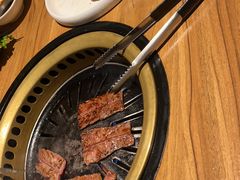 -炼火烤肉店
