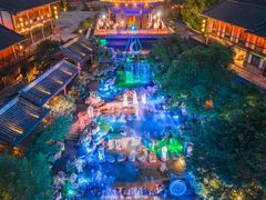 -茅山东方盐湖城景区