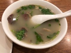-清真吴记门钉肉饼·喜多利