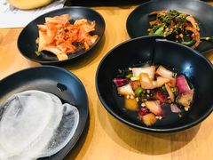 -肉甲韩国木炭烤肉(新壹街1店)