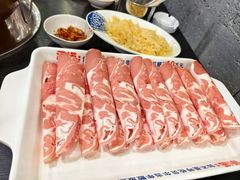 -楼外楼大刀肉传统火锅居(幸福街店)