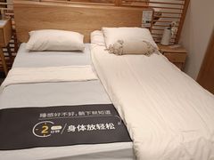 -杭州西湖银泰百货