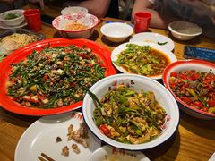 江津尖椒鸡-兔槽江湖菜·重庆璧山兔(水围店)