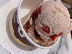 -哈根达斯(芳圆里店)