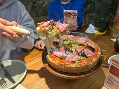 -Dragon Pizza•圆脸龙披萨·牛排餐厅