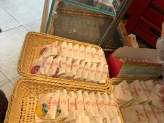经典玫瑰饼-嘉华鲜花饼(四方街旗舰店)