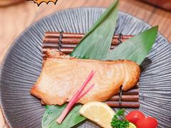 -肉魁屋·烧肉·烧鸟·酒场(高新店)