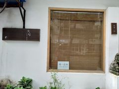 -泡桐树街