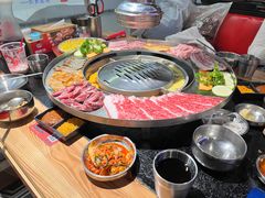 -哈哈碳都·牛肋条无限自助烤肉(宝龙店)