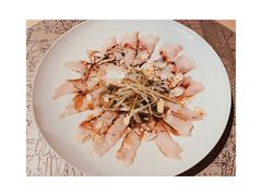 薄切鲜鱼片-穹六人间 people 6(岳阳路店)