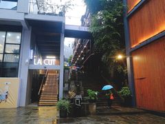 门面-丑吧贵(骑龙巷店)