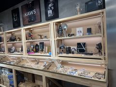 -棱石眼镜(CP静安店)