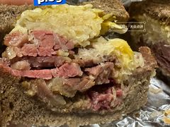 纽约鲁本酱牛肉三明治-KATCHUP