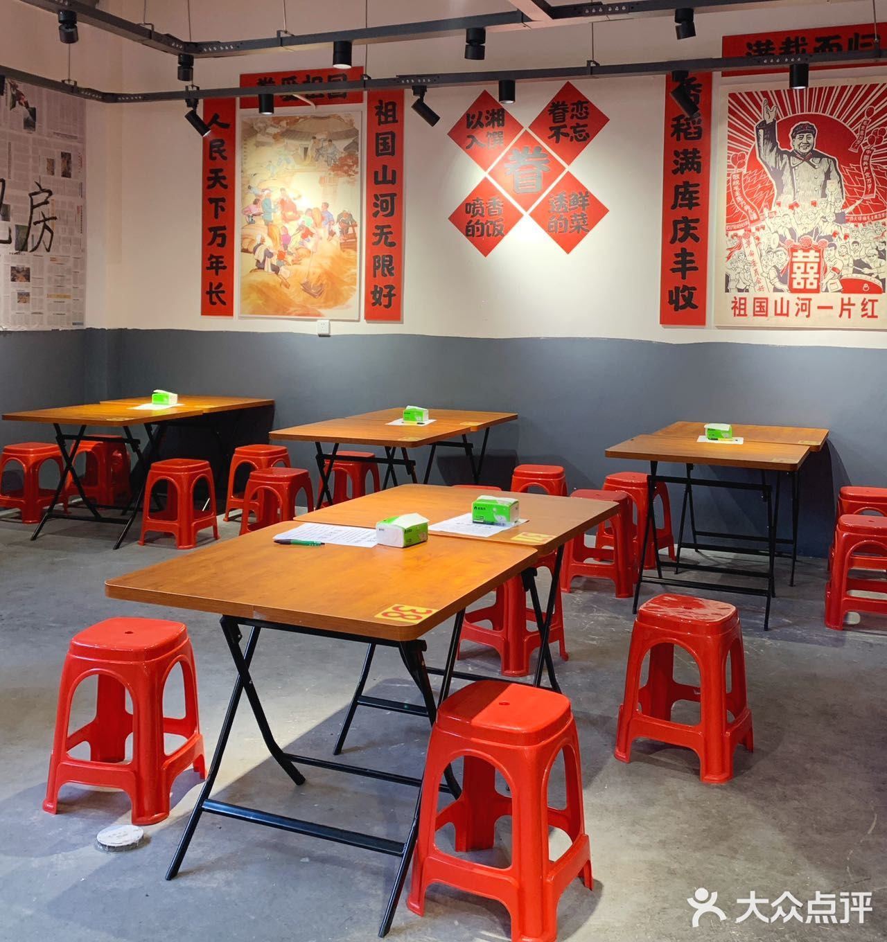 昆明，终于也有了宁波chao火的干蒸菜