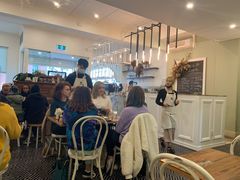 -FLOVIE FLORIST CAFE