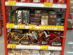 零售区-好特卖HotMaxx(杭州滨江宝龙城店)
