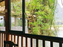 靠窗位-乡巴佬鼎锅饭