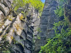 -梭布垭石林景区