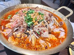 -张翻越·川渝冒菜·武汉黑鸭煲(城北万象城店)