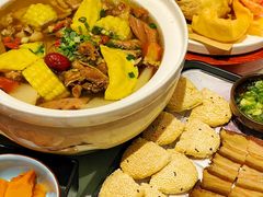 -江城小馆陕南妈妈菜·全球旅行餐厅(钟楼店)