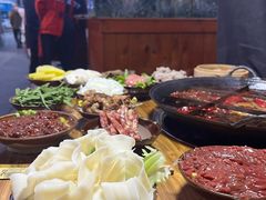 -正南齊北重庆老火锅(光华村直营店)