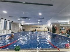 -小蓝鲸游泳培训基地(石景山店)