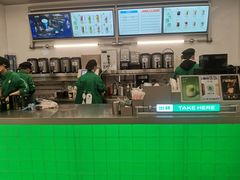 -沪上阿姨·臻选茶饮(上海环球港店)