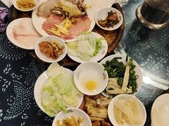 -桥香园云南过桥米线(金马碧鸡店)