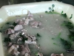 -正宗鸡饭粤香酒家(朱村店)