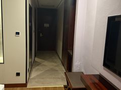 -蓝蔻酒店(深圳东站布吉万象汇店)