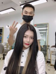 -IU潮牌·SALON