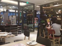 大堂-必胜客(滨江店)