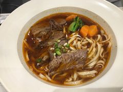-康师傅私房牛肉面(马泉营奥莱店)