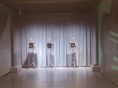 -极限PLAY运动娱乐新世界·团建派对表演休闲馆·室内高空游乐园