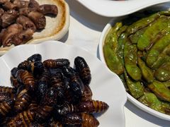 椒盐蚕蛹-小胖私厨状元宴·东北私房菜馆