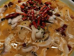 头牌酸萝卜鱼-小厨娘淮扬菜(六合欢乐港店)