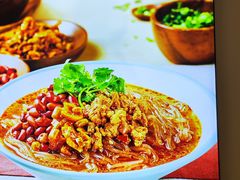 -小杨生煎(金山百联购物中心3楼店)