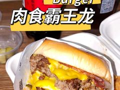 -TRIPS BURGER(大钟寺店)