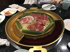 -猪啊牛呀羊啊铜盘烤肉(正大广场店)