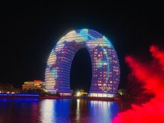 -湖州太湖旅游度假区-月亮广场