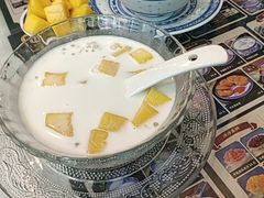 -广信牛奶甜品世家(台东店)