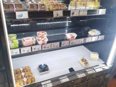-苹果花园(龙漕路店)