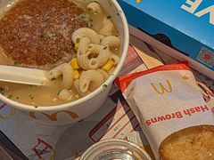 -麦当劳(水坑尾街店)