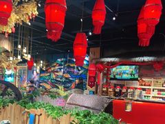 大堂-老滇山寨•云南特色菜•地方菜•民族风情歌舞表演(金碧店)