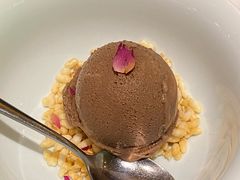 碎米粒麦乳精冰淇淋球-惠食佳·朱雀(东方商厦店)