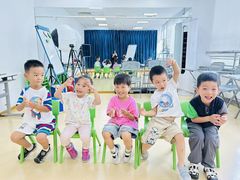 -蓝话筒·少儿成人演讲口才·主持朗诵·戏剧表演(大华第一坊店)