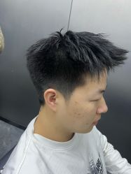 -米可造型烫发染发